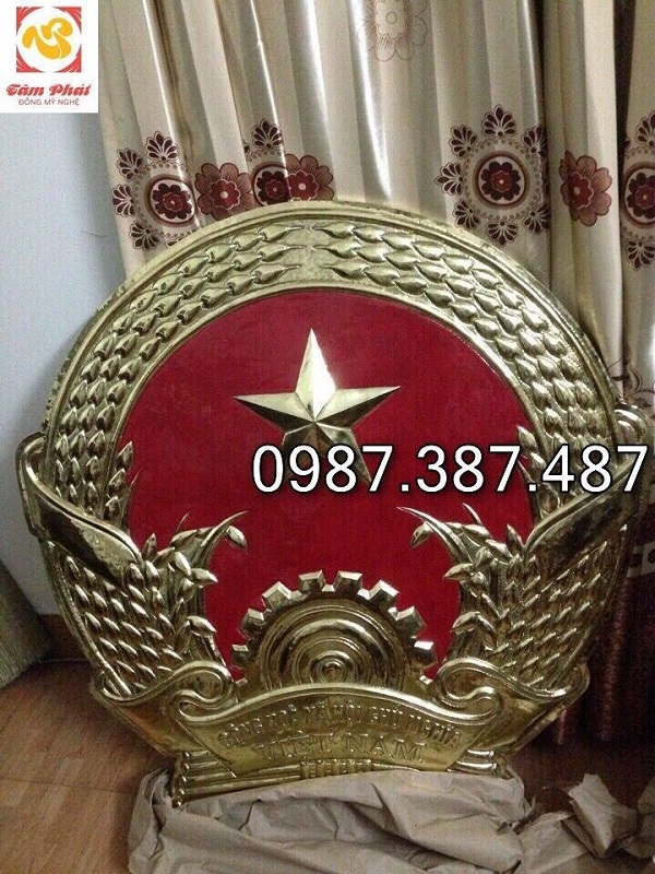 quoc-huy-bang-dong-duong-kinh-1m2-2