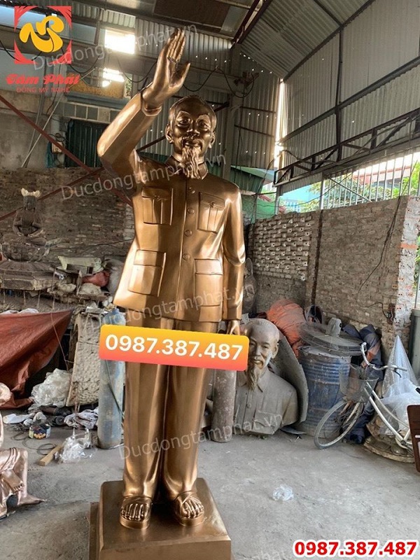 Quy trình đúc tượng đồng Bác Hồ tại Cơ sở Đúc đồng Tâm Phát