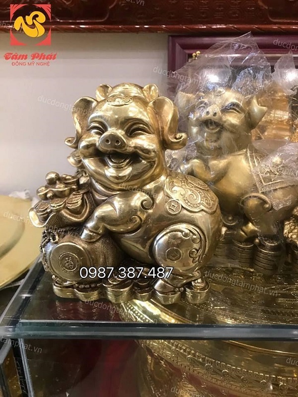 Giải mã ý nghĩa các mẫu tượng heo phong thủy hot nhất 2019