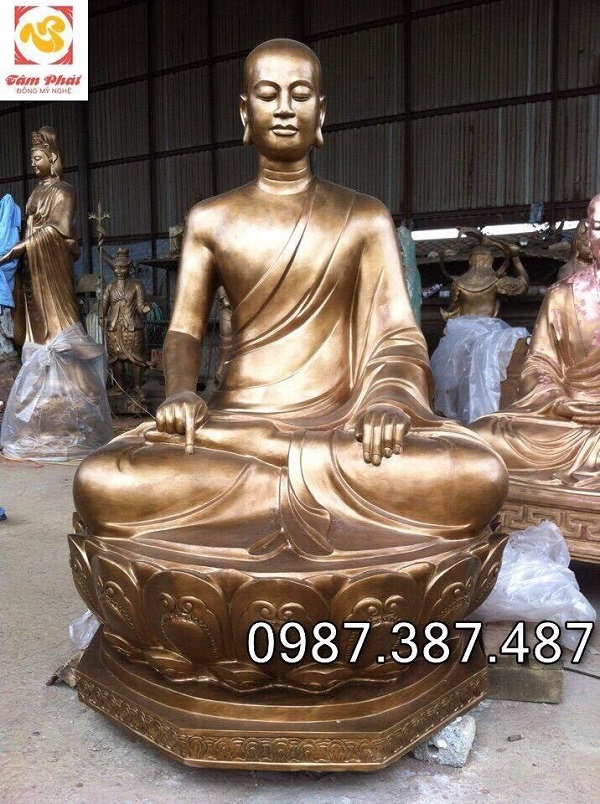 Nghệ thuật đúc tượng Phật tinh xảo, linh thiêng tại Cơ sở Tâm Phát uy tín!