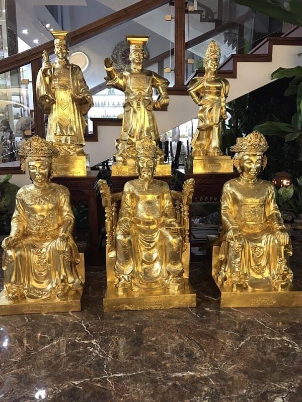 Thếp vàng tượng đồng các nhân vật lịch sử nổi tiếng, anh hùng dân tộc