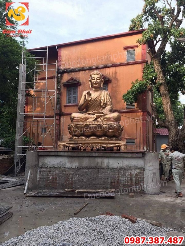 Thi công lắp đặt tượng Phật Adida cao 2m cho chùa thành công viên mãn.!