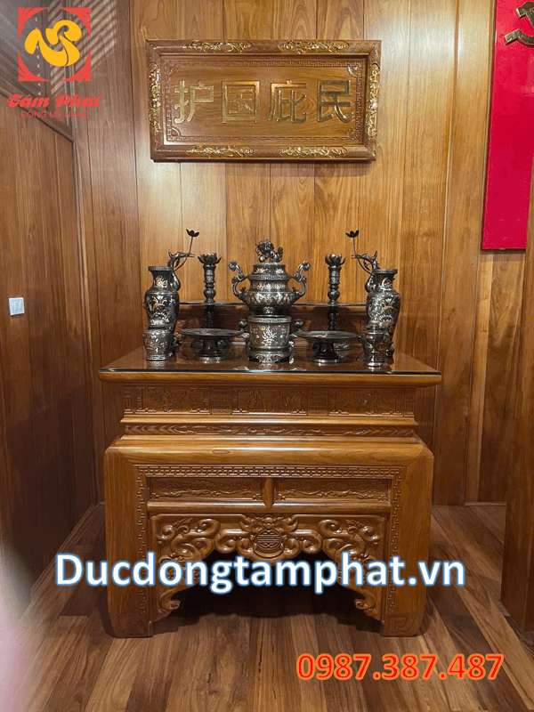 Thiết kế thi công Tượng đồng + Đồ thờ bằng đồng cho Công An tỉnh Nghệ An