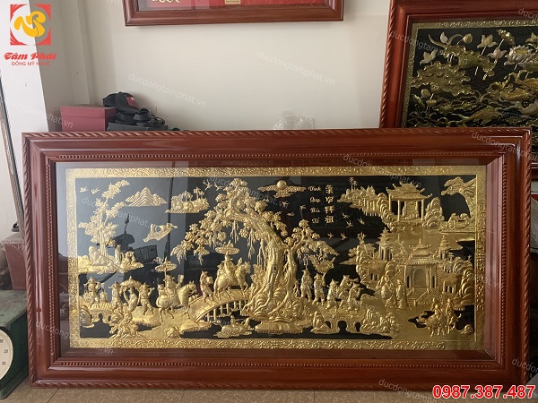 Tranh đồng Vinh quy bái tổ 2m3 x 1m2 mạ vàng 24k