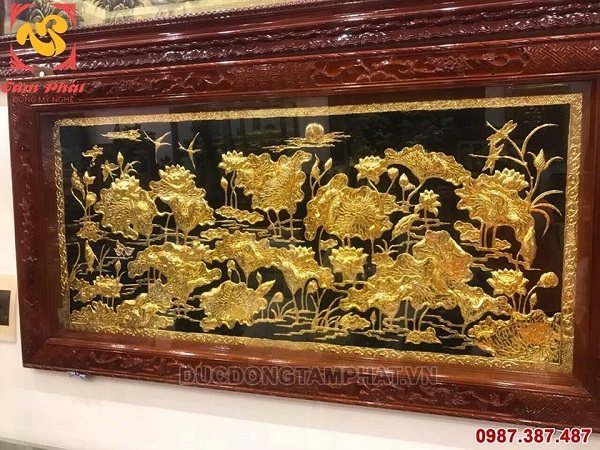 tranh-hoa-sen-ma-vang-24k-4