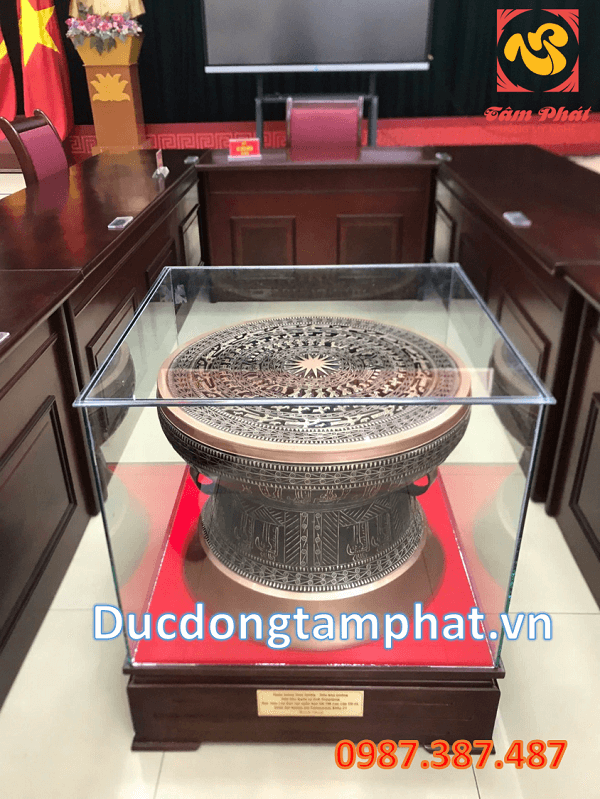 trong-dong-duong-kinh-60cm-ban-giao-cho-hoc-vien-quoc-phong