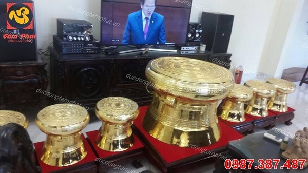 Trống đồng quà tặng làm từ đồng vàng nguyên chất