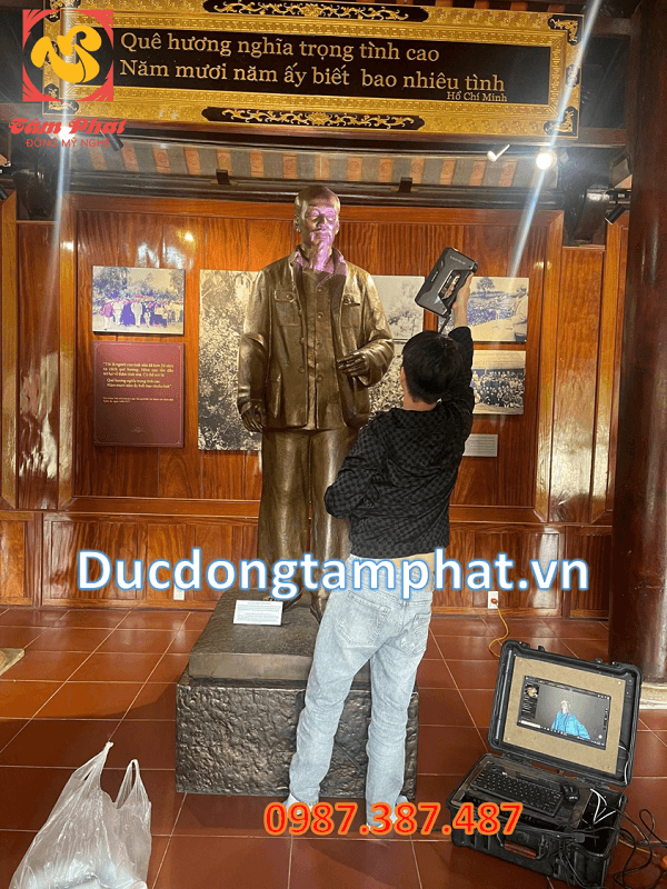 tuong-bac-ho-bang-dong-cao-2m3-tai-khu-di-tich-kim-lien