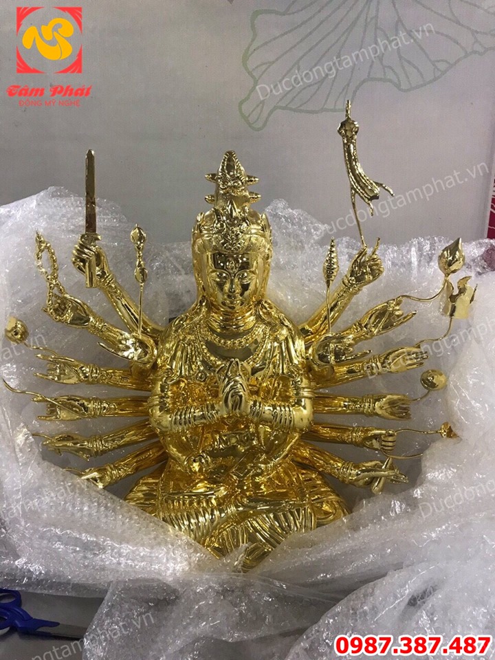 Tượng Chuẩn Đề cao 81cm bằng đồng và mạ vàng 24k bàn giao và lắp đặt cho tư gia nhà khách..!