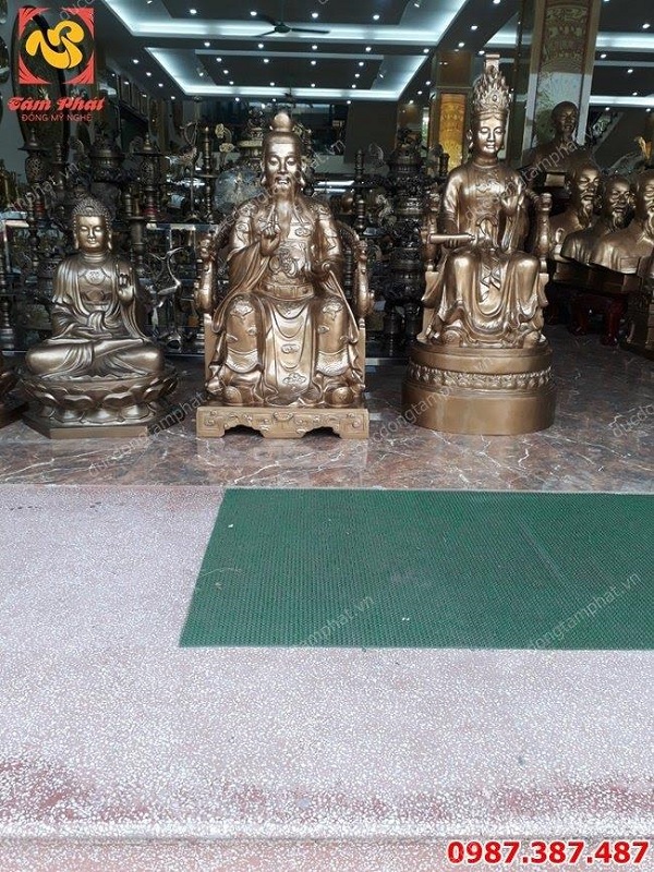 Tượng đồng Mẫu Cửu Trùng Thiên cao 1m5 cho đền..!