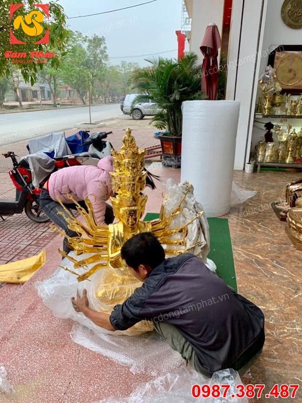 Tượng đồng Thiên Thủ Thiên Nhãn. Thếp vàng 9999 cao 1m07 bàn giao và lắp đặt cho chùa
