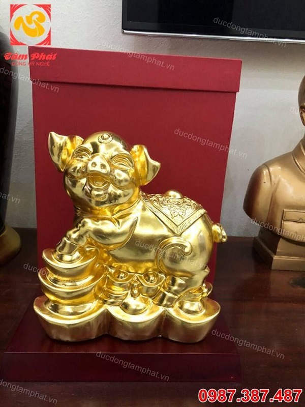 Tượng heo vàng phú quý cao cấp mang lại phú quý, thịnh vượng