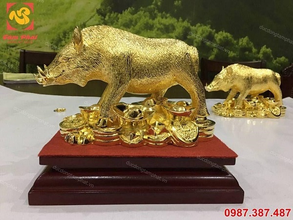Tượng lợn tài lộc mạ vàng - linh vật heo phong thủy dài 25cm cực đẹp