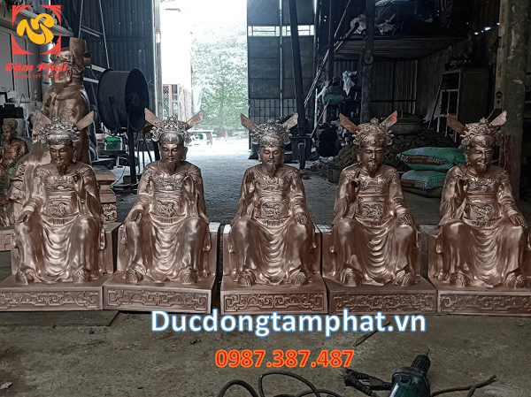  tuong-ngu-vi-ton-quan-cao-63cm-bang-dong-do-phan-dien-chuyen-den-tho-tai-phu-quoc-