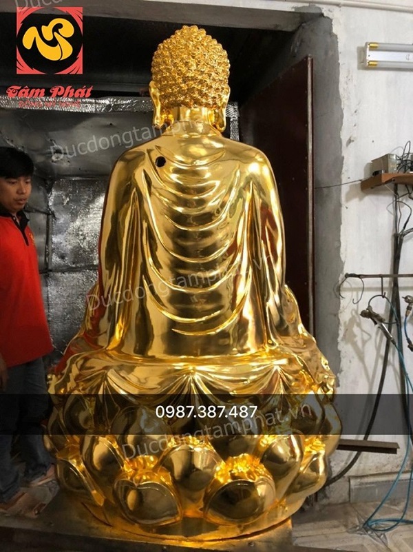 Tượng Phật Thích Ca bằng đồng cao 1m3 nặng 300kg mạ vàng đã hoàn thiện..!
