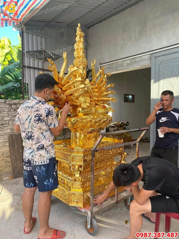 Tượng Phật Thiên Thủ Thiên Nhãn cao 2m bằng đồng dát vàng 9999