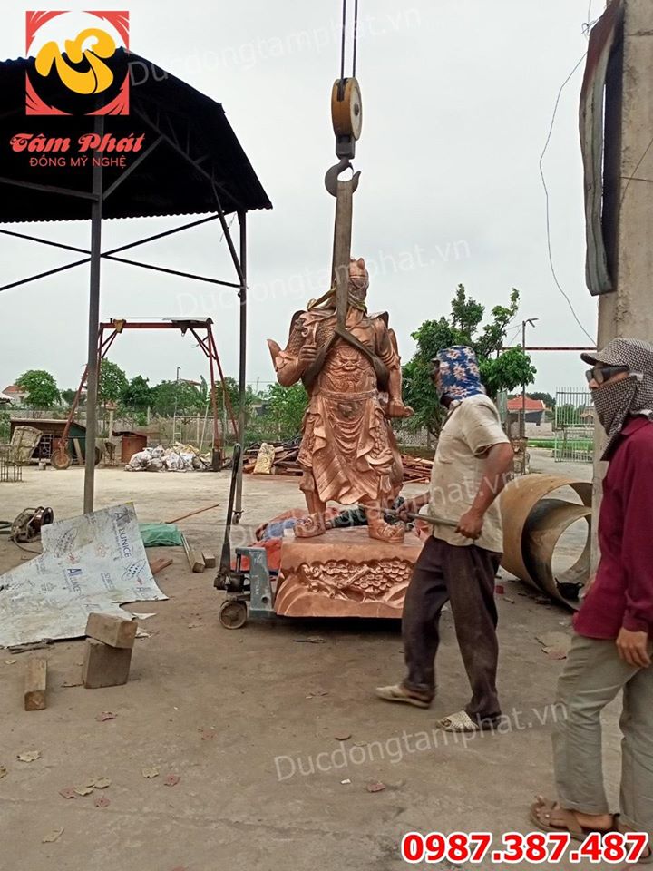 Tượng Quan Vân Trường bằng đồng cao 2m4 nặng 800kg bàn giao cho khách.! 