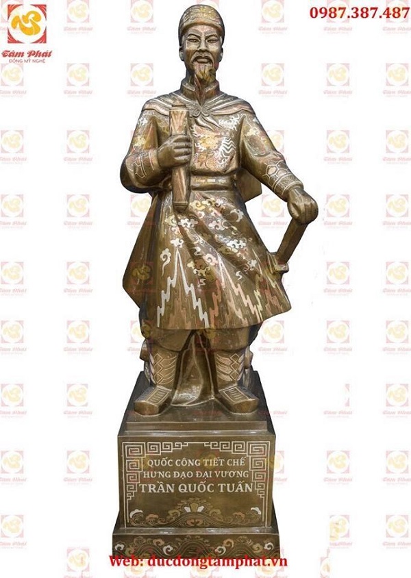 tuong-tran-quoc-tuan-bang-dong-kham-ngu-sac-tinh-te-1