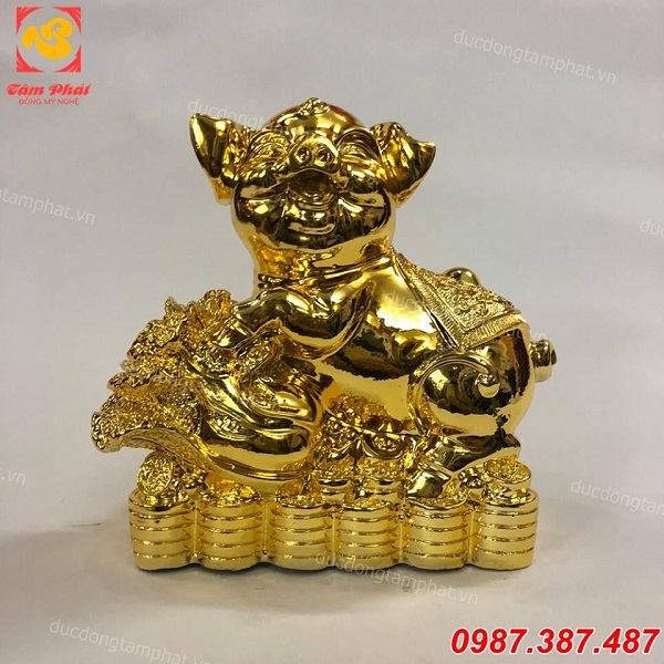 Tuyệt chiêu giúp bạn gia tăng tài lộc với tượng heo vàng phong thủy